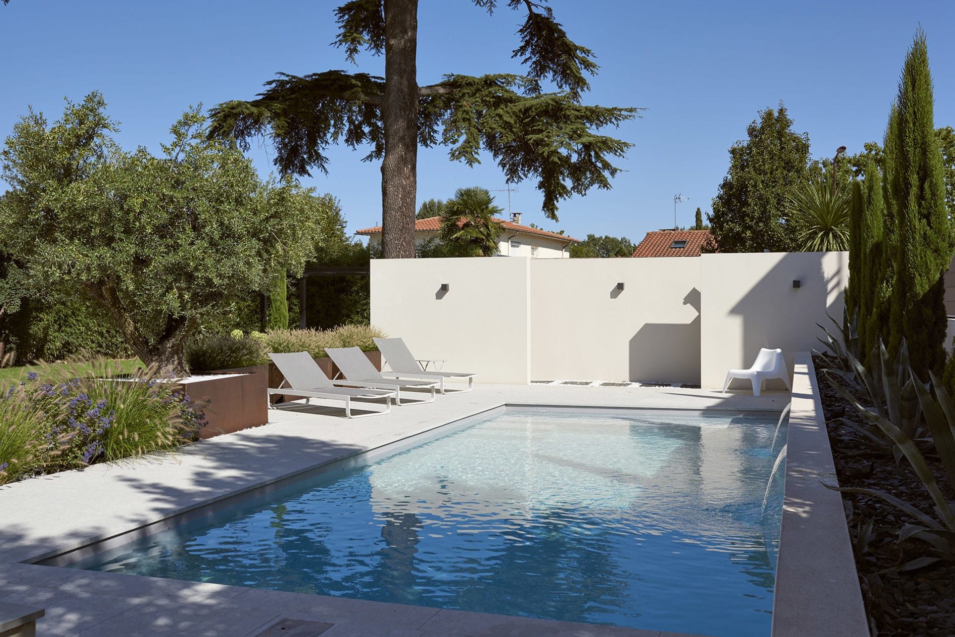 Carré Bleu - Portelli