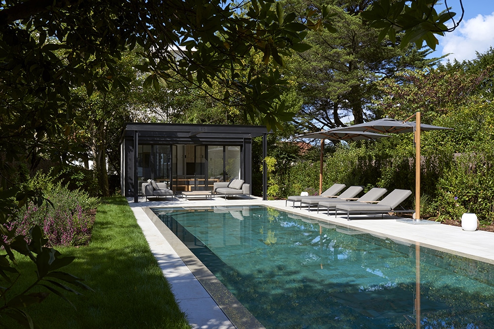 idees-piscine-carre-bleu-Piscines-Pyrenees-Atlantiques-Vue-2 Trophées Carré d'Or 2017