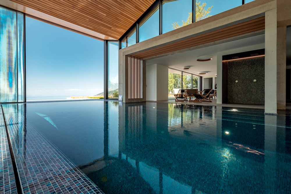 Carré d'Or Piscine intérieure