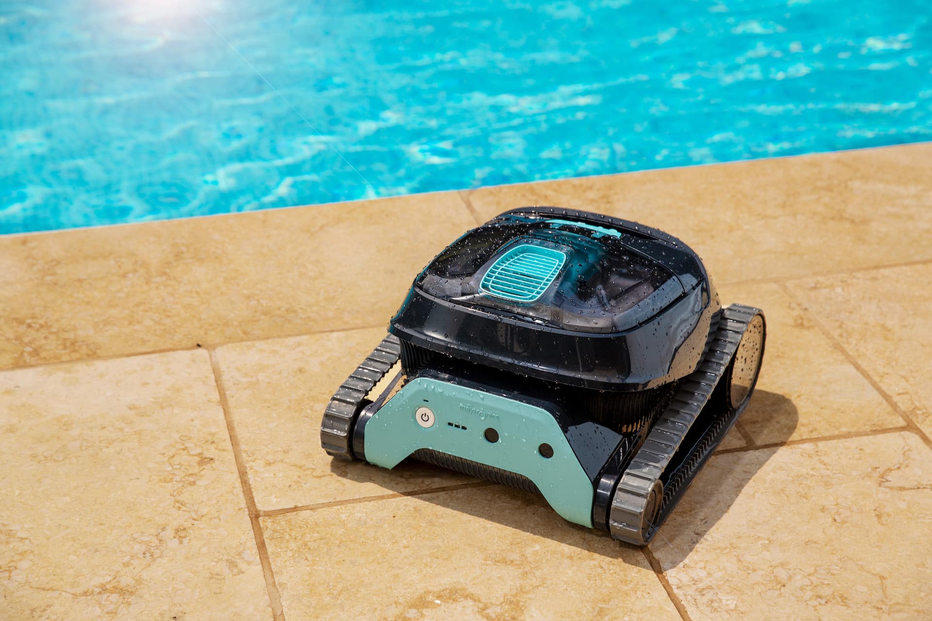 Les Nouveaux Robots Piscine Sans Fil Dolphin Liberty Sont Arriv s