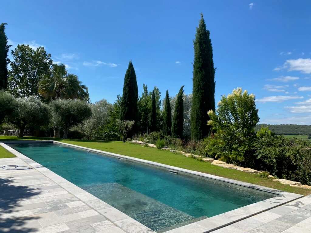 Tendance piscine 07 - Carré Bleu