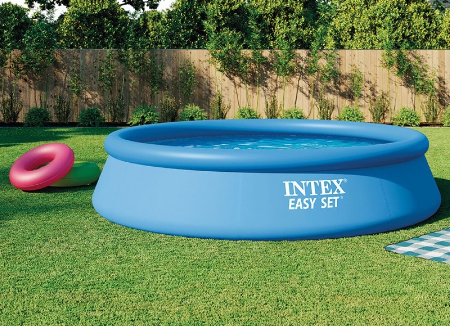 Piscine autoportante