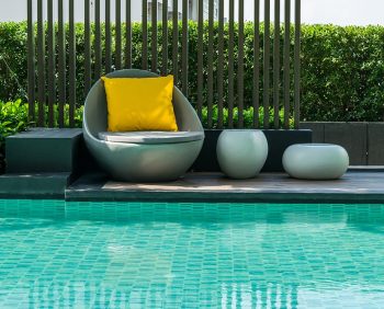 mobilier de piscine