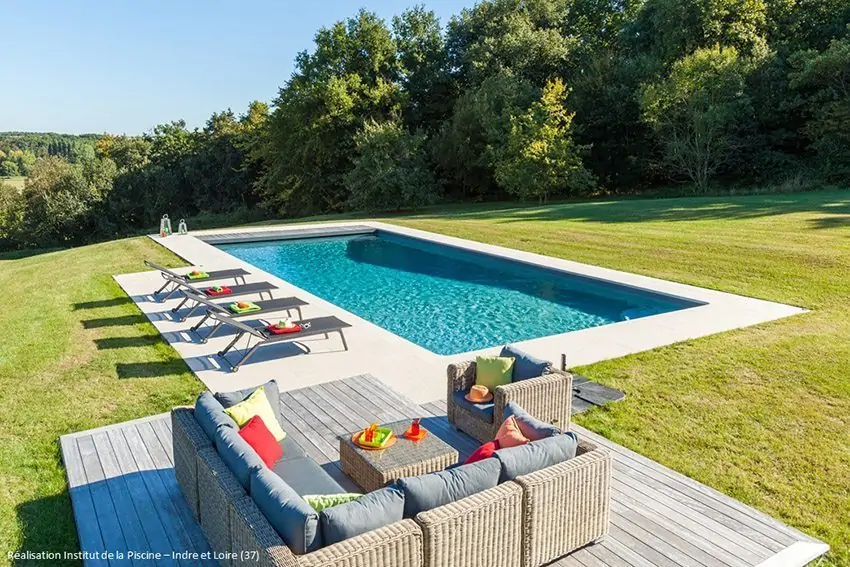 Piscine réalisée par l'Institut de la Piscine