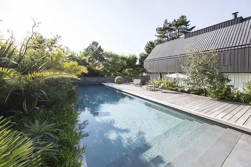 Piscine réalisée par Piscines 35