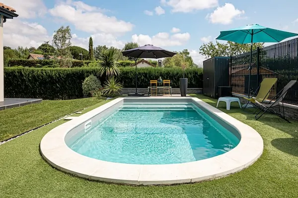 Piscine Marquises d'Aquilus Piscines & spas