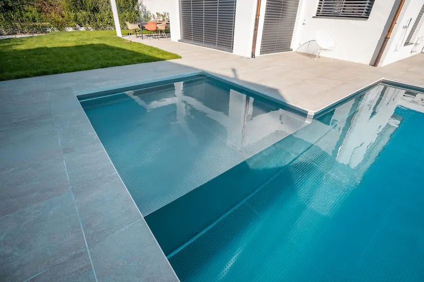 Piscine inox